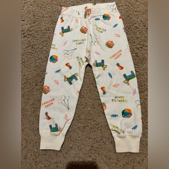 Smaller Things Happy Birthday Pajamas, size 18-24 months. NWT - Picture 2 of 4